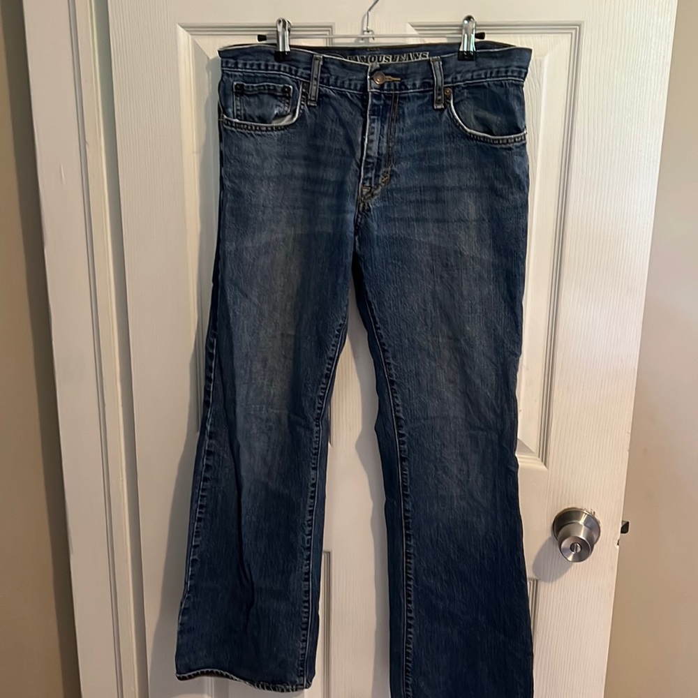 Old Navy boot cut men’s jeans size 32 x 32